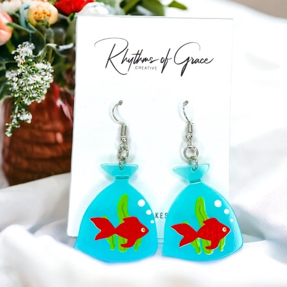 Jewelry - Hooked on Fun: Adorable Goldfish Dangle Earrings for a Splash of Whimsy! NWT